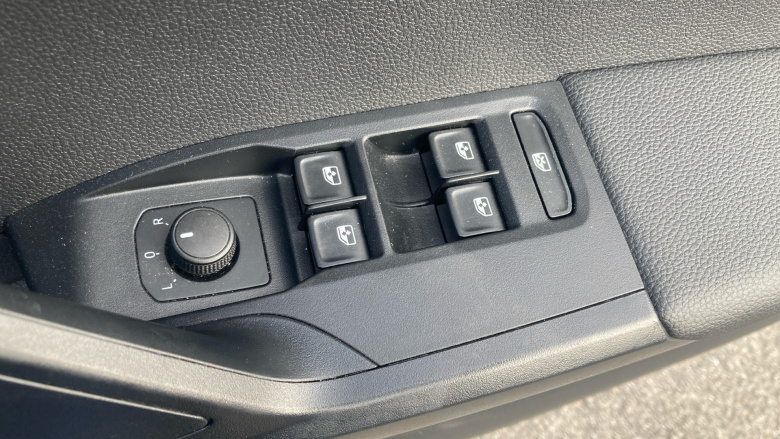 SEAT Arona 1.0 TSI 110 SE Technology 5dr DSG Petrol Hatchback